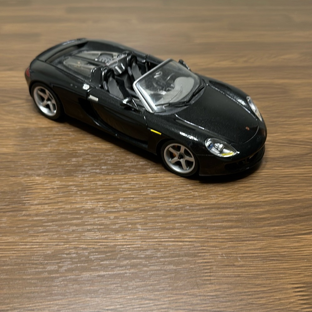 Porsche Carrera GT Model Car